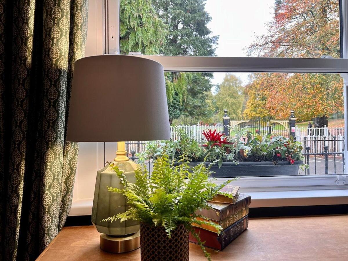 Holiday home 6 - Location - Entire House - Free Parking *